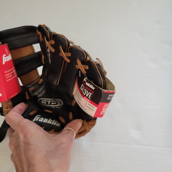 Franklin Tee Ball Fielding Glove NWT 8.5" - Picture 5 of 6